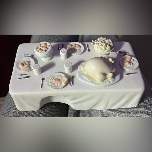 Precious Moments We Gather Together To Ask The Lords Blessing/ item# is:109762 - Picture 2 of 9